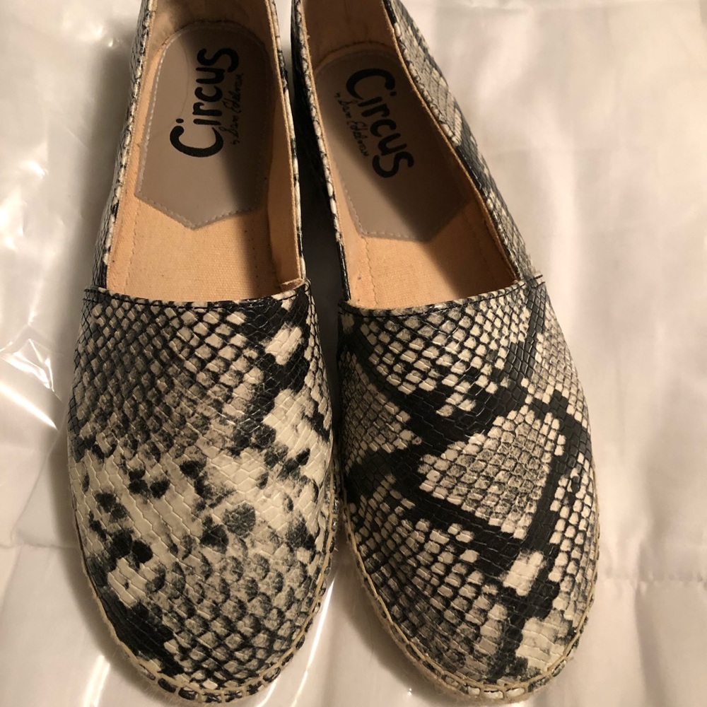 Sam Edelman Snake Print Flats